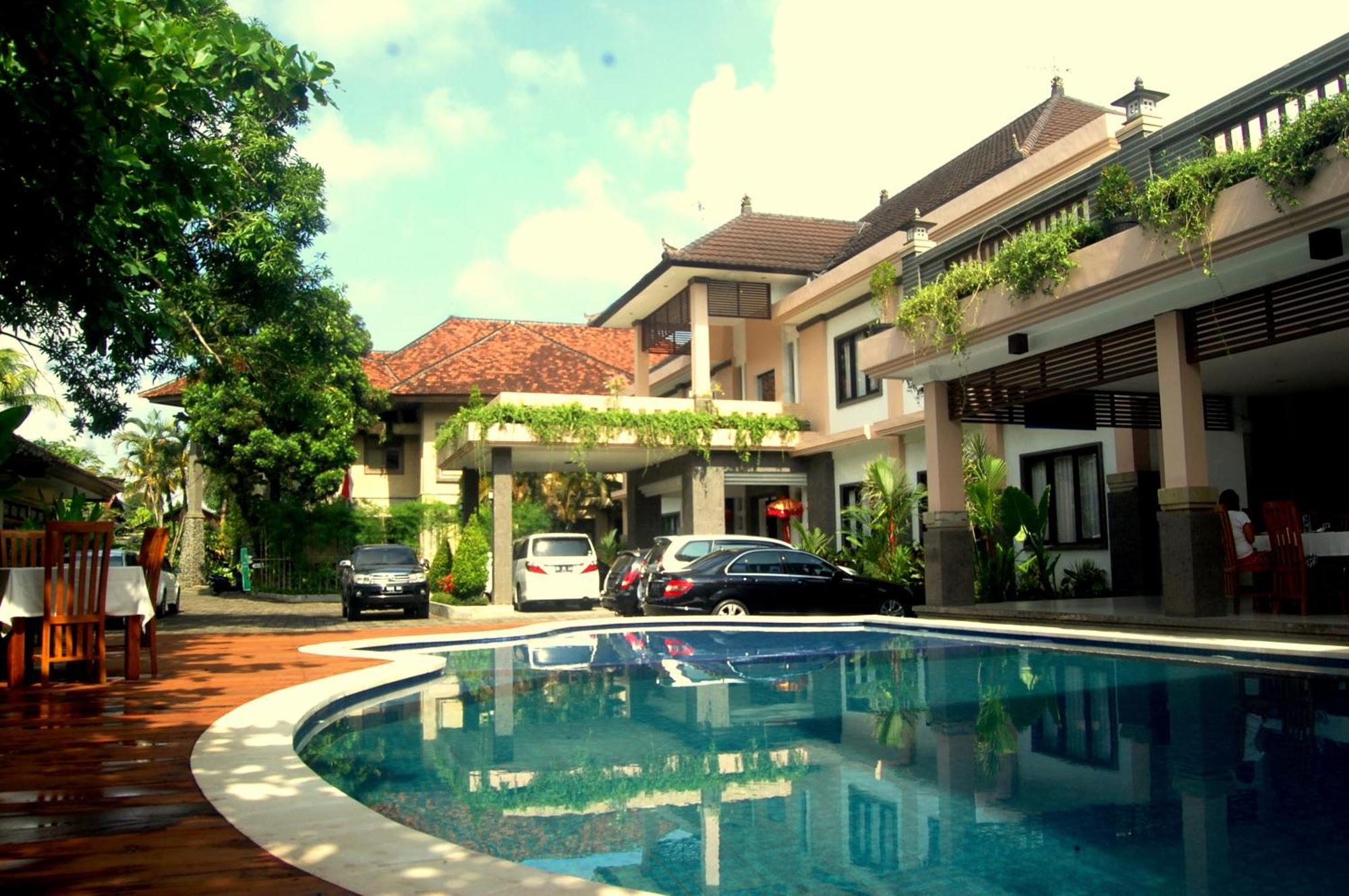 Hotel Dhyana Pura Kapal Exterior foto